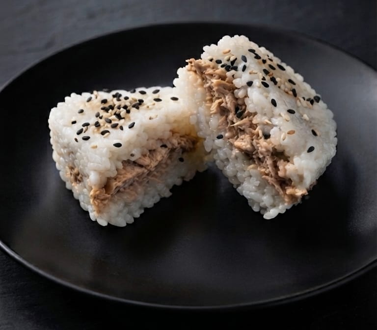 Maguro(Ton Balığı) Onigiri